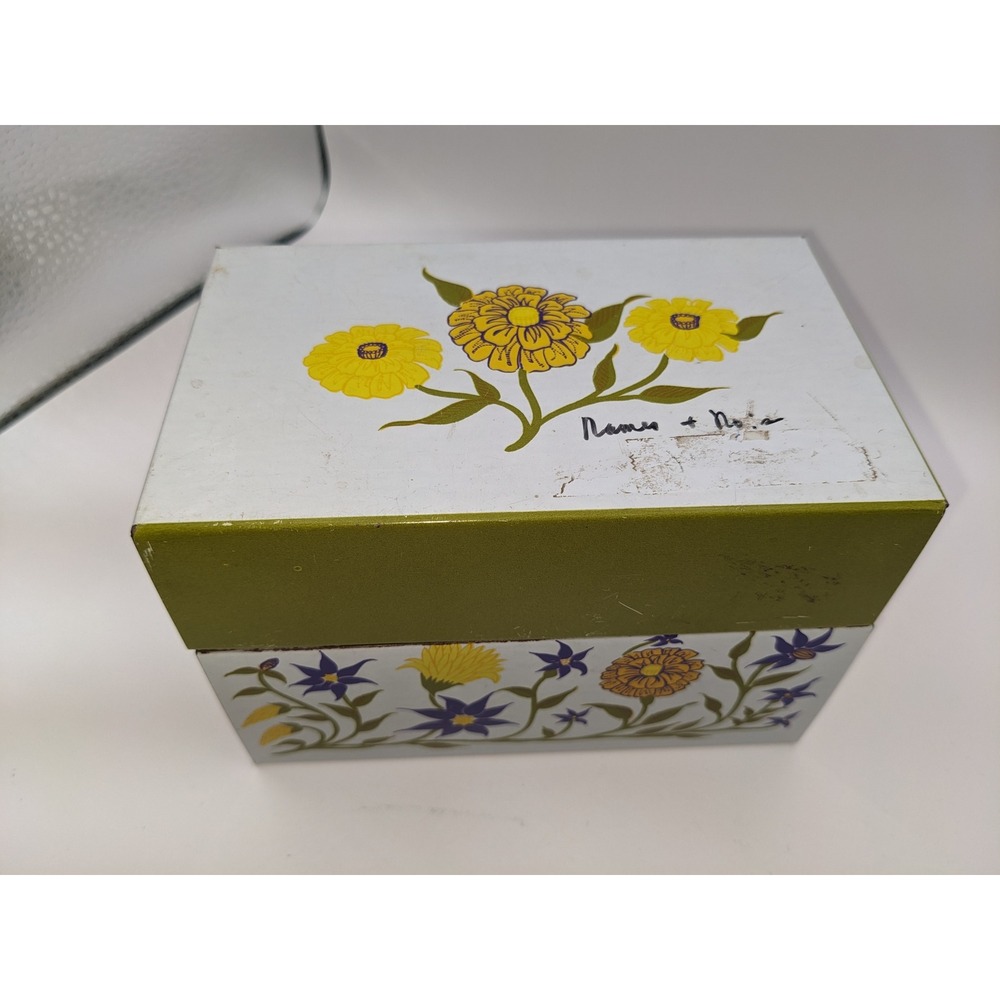Vintage 70s Syndicate Mfg Co Floral Metal Recipe Box Avocado Green White Tin